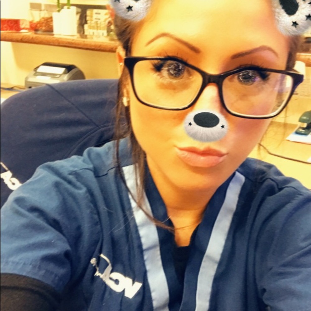Meet your Posher, Rachel